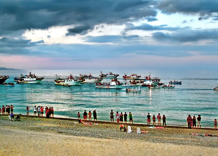 Donna Rosa コリリアーノ・カーラブロ